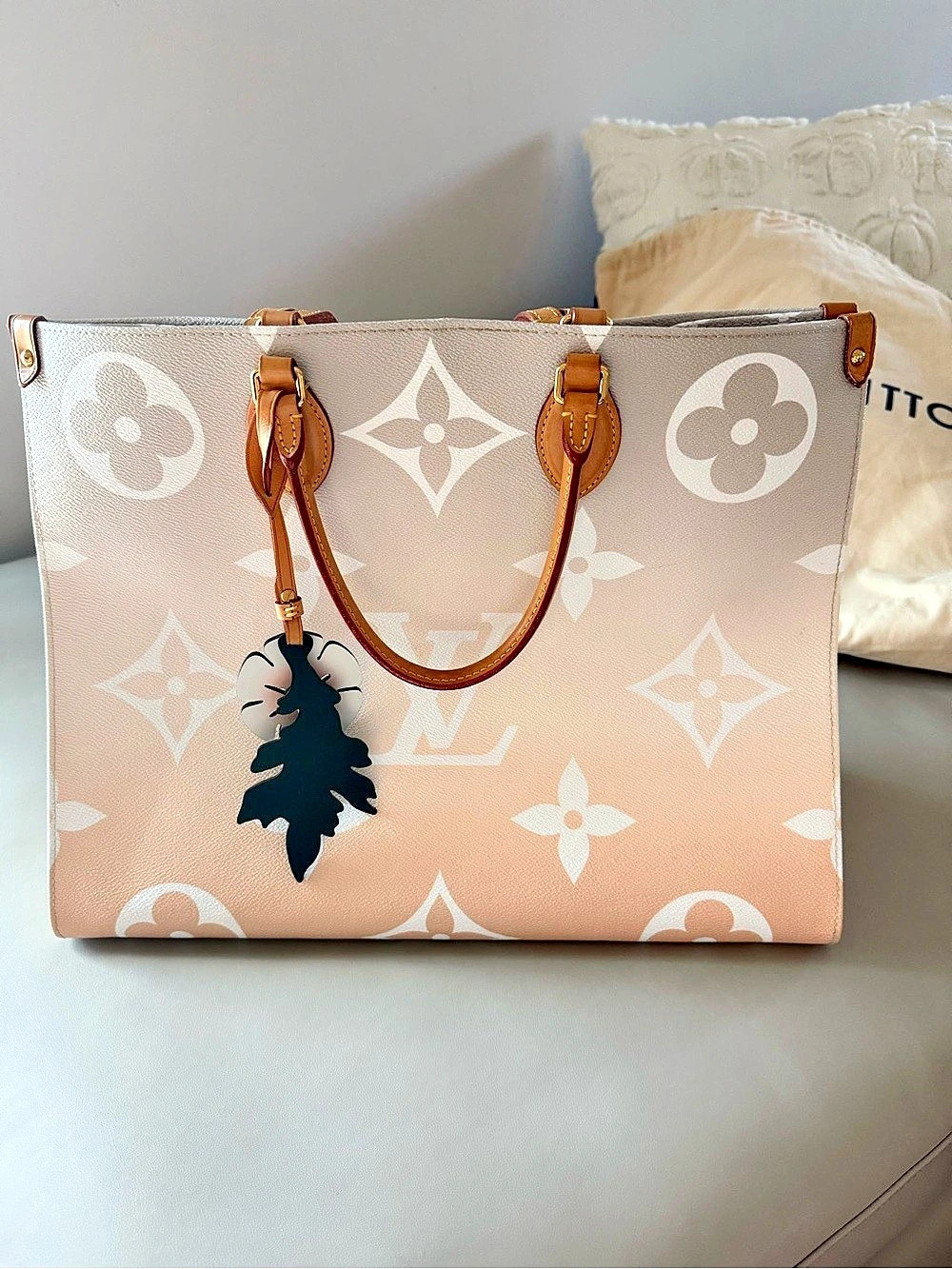 Louis Vuitton OnTheGo MM By The Pool Tote Pink & White
